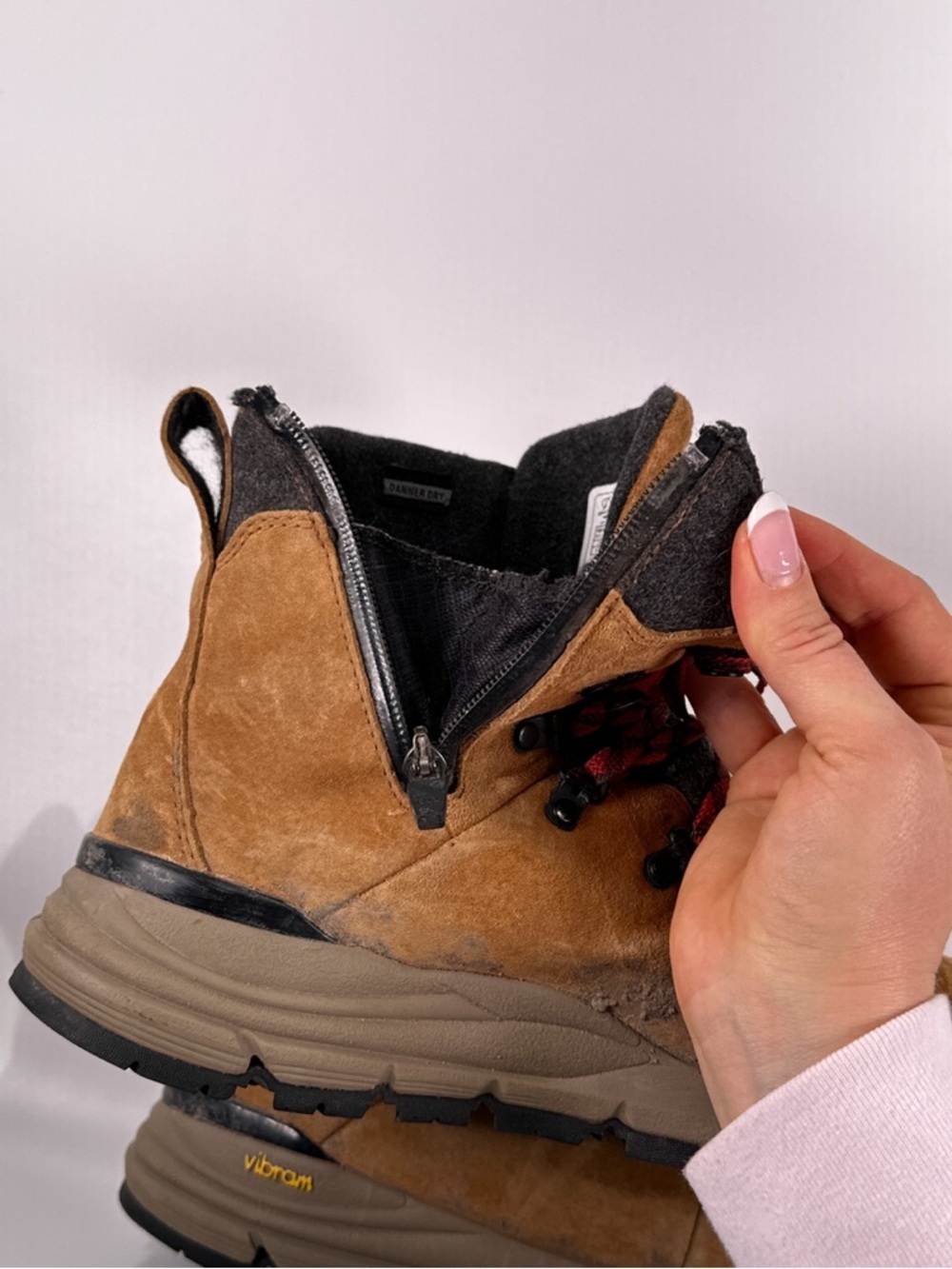 Danner Arctic 600 Side Zip Winter Boots 9.5 Brown Red Waterproof - Picture 12 of 14